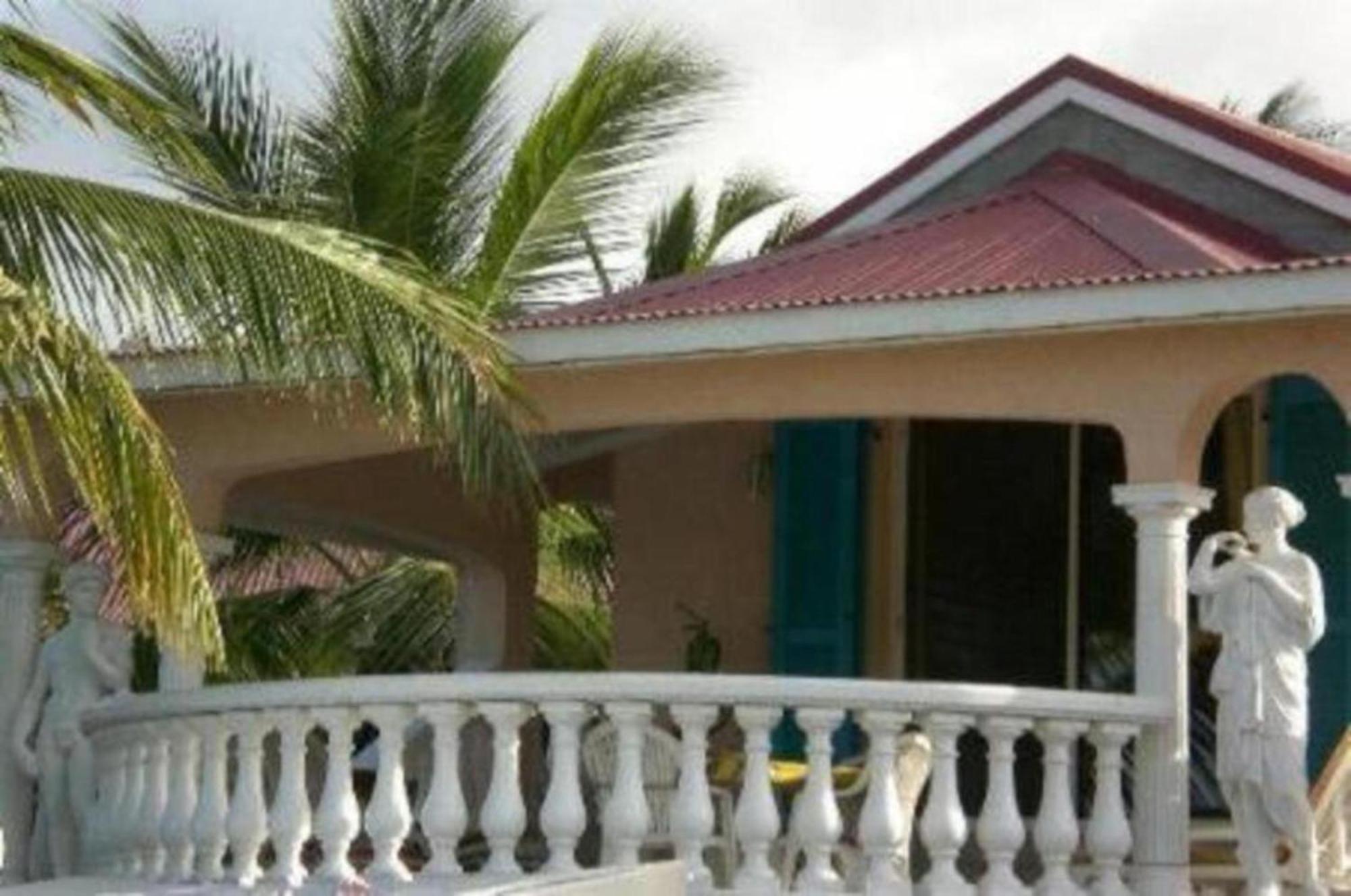 Sun Caraibes Villa Orient Bay Bagian luar foto